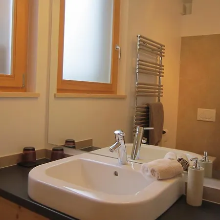 Les Trois Ours Wellness Bed & Breakfast