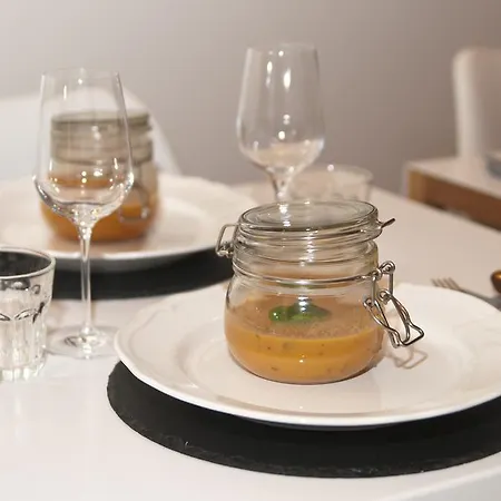Les Trois Ours Wellness Bed and Breakfast