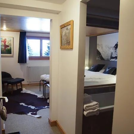 Les Trois Ours Wellness Panzió